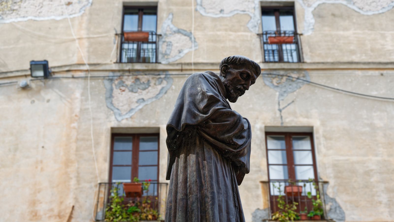 San Francesco 4 ottobre 2026: la festa che pesa solo sulla busta paga San Francesco 4 ottobre: festività di domenica, quanto spetta in busta paga